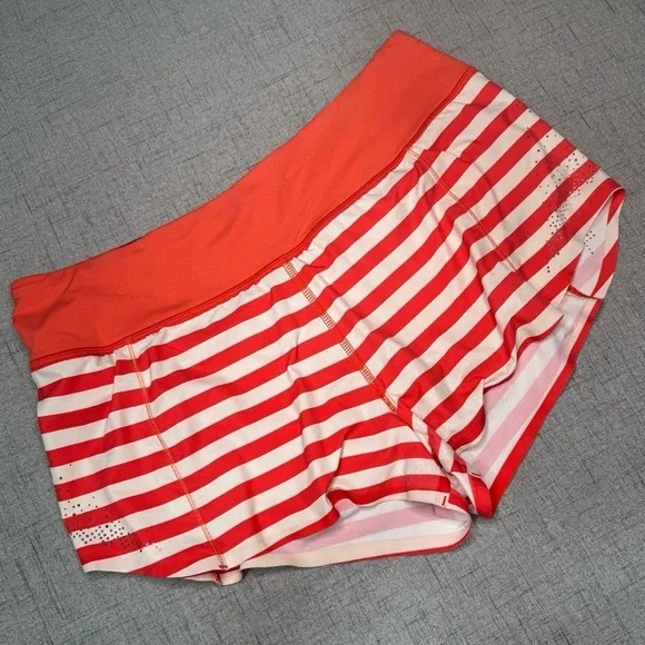 Lululemon Run Light As Air Short Fearless Red Waldo Stripe 2012 Seawheeze Size 8 - Picture 4 of 11